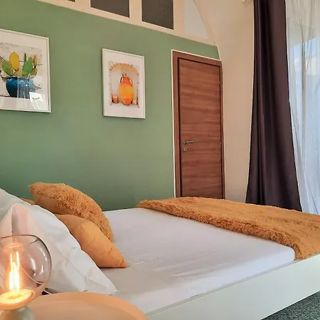 Enjoy Puglia Flats Апартаменты